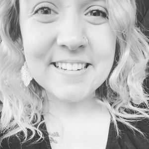 Meet your Posher, Ella